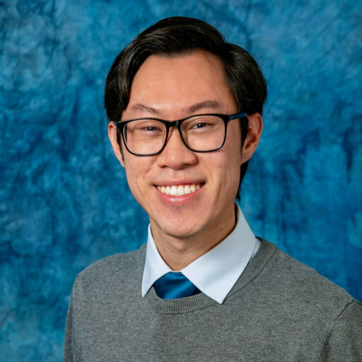 Michael Huynh – Headshot